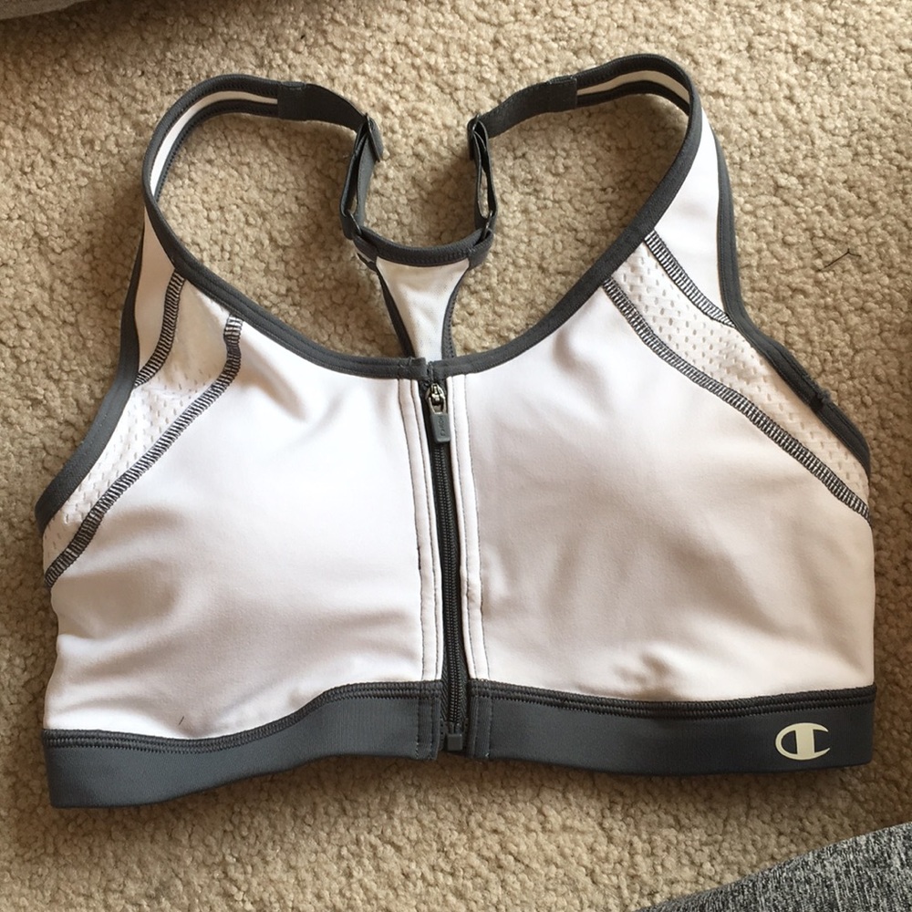 Sports bra